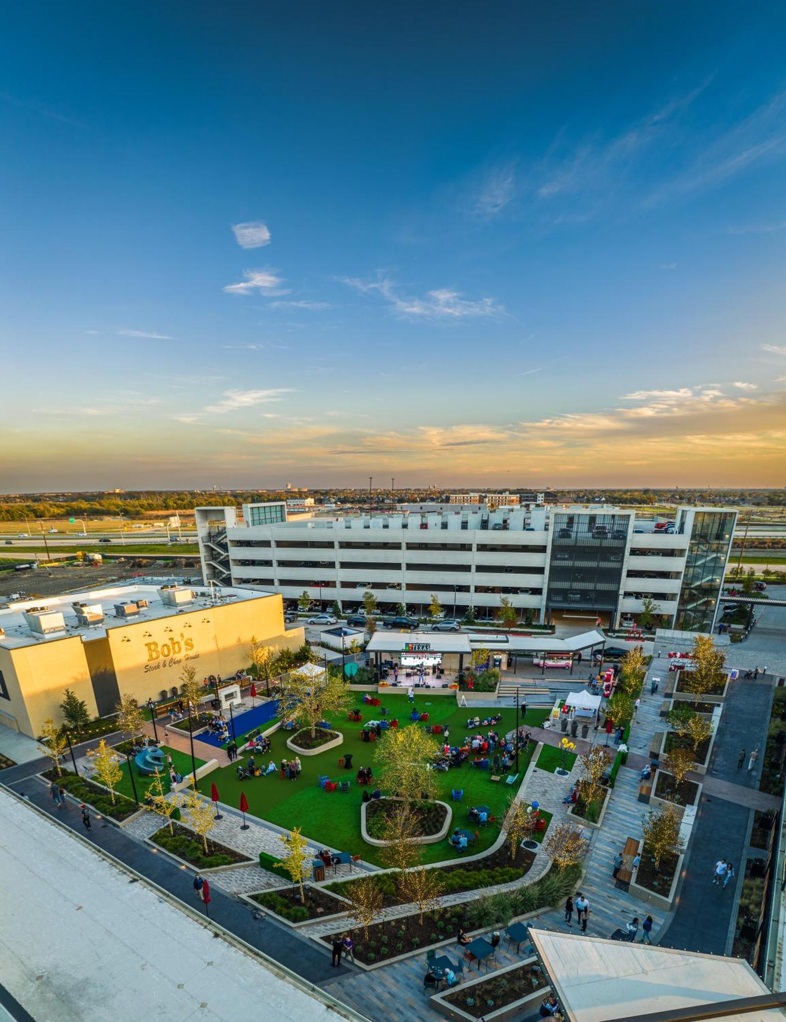 Denizen Hotel McKinney Bagian luar foto