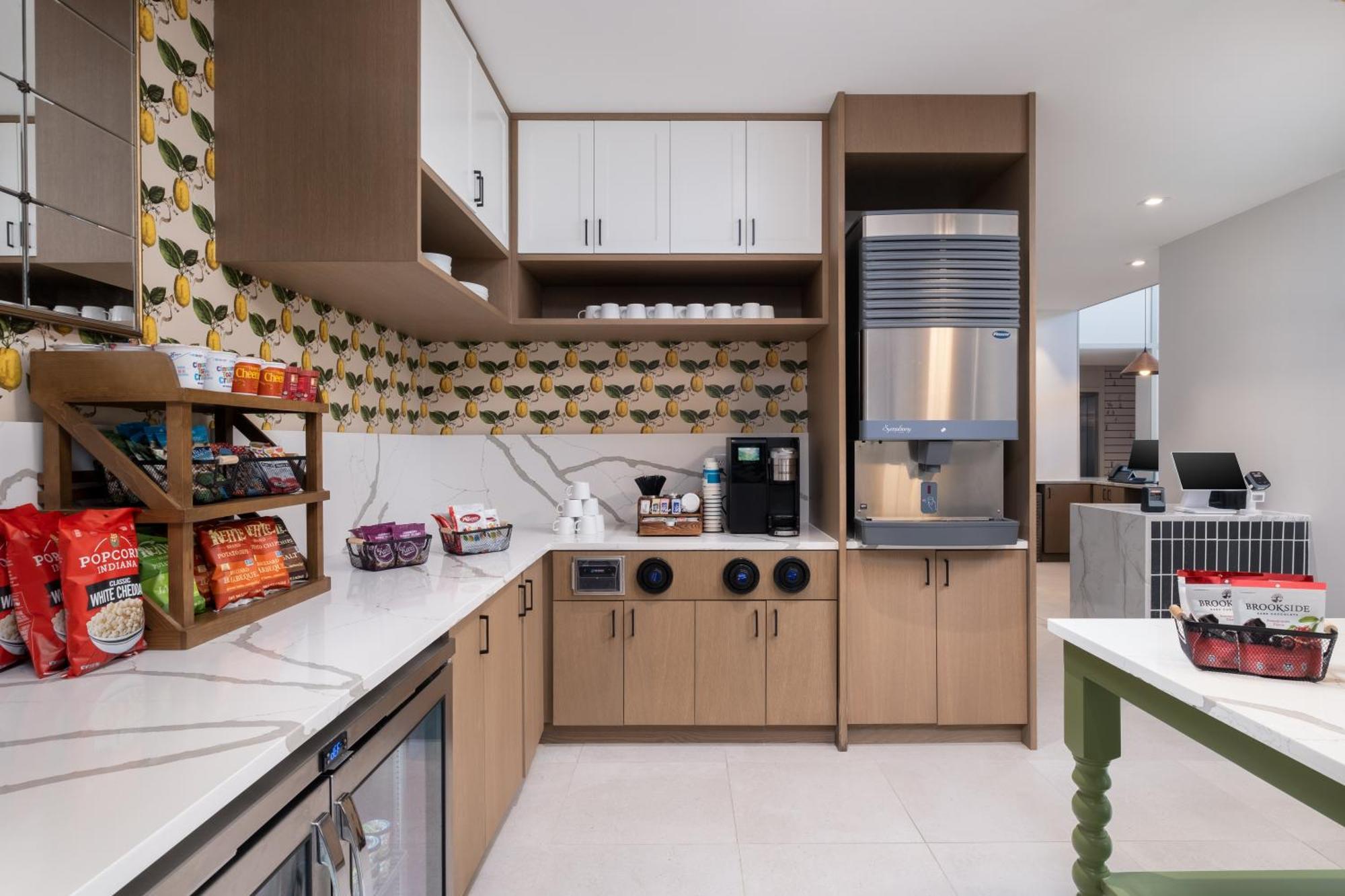 Denizen Hotel McKinney Bagian luar foto