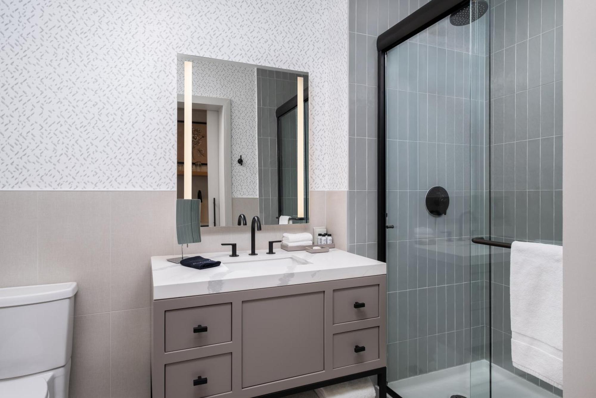 Denizen Hotel McKinney Bagian luar foto