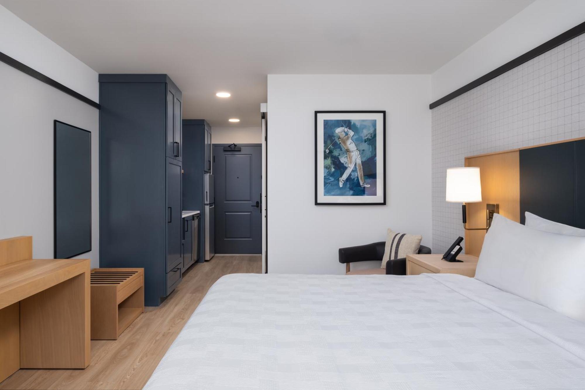 Denizen Hotel McKinney Bagian luar foto