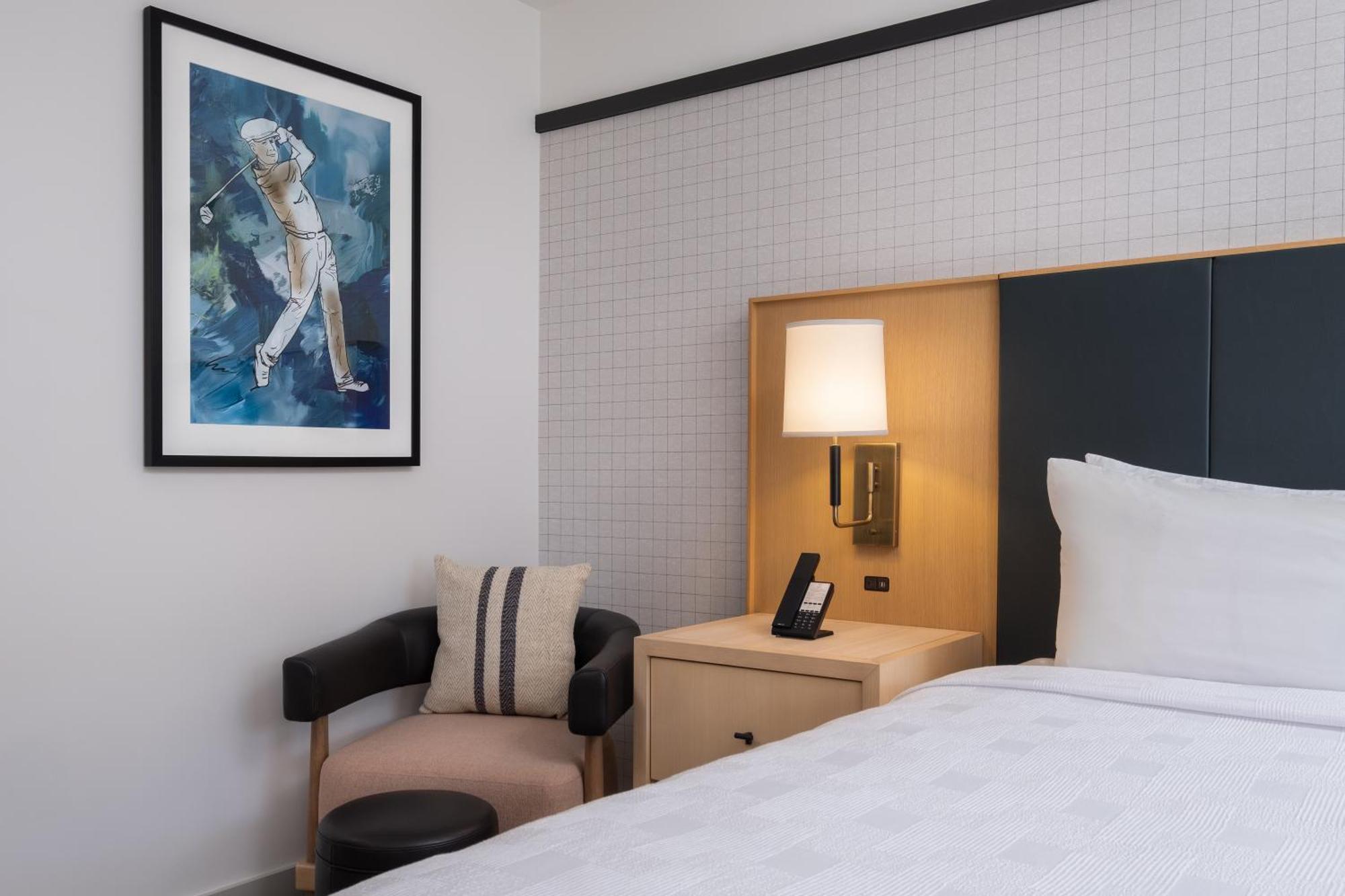 Denizen Hotel McKinney Bagian luar foto